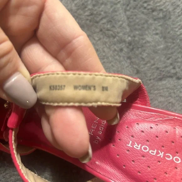 Rockport adiprene 7 hot pink floral, stray, sandals, wedge, heel, shiny leather - Picture 6 of 7